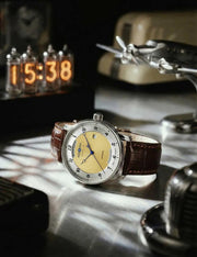 ZEPPELIN MOD 85625 MANN UHR DATUM QUARZ GLAS