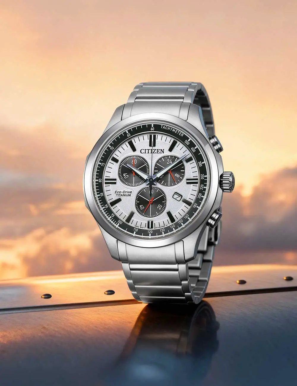 CITIZEN MODELL AT2530-85A Quartz Analog Männeruhr