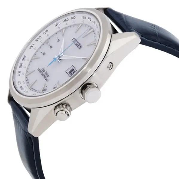 Citizen Eco-Drive Funk-Weltzeituhr Weiss