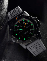 Luminox Master Carbon SEAL Automatic Schwarz
